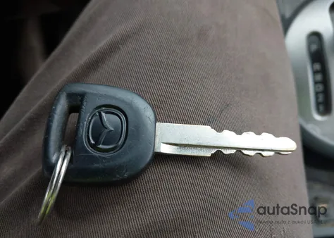 2013 Mazda Mazda2 Touring from USA, damaged, VIN JM1DE1LY2D0161241